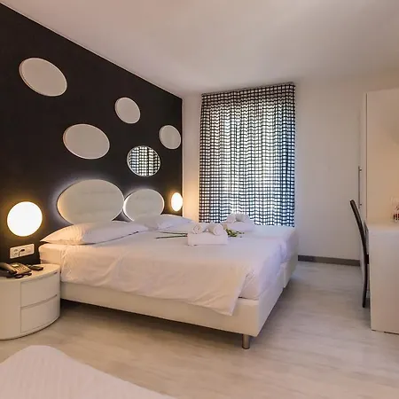 Riviera 3* Melide