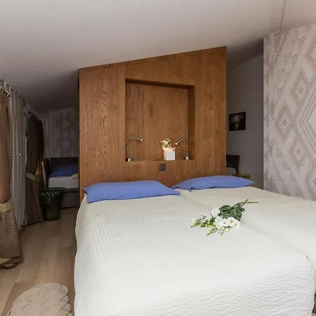 Riviera Hotel
